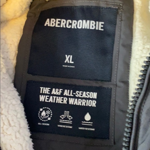 Abercrombie & Fitch parka - Picture 4 of 7
